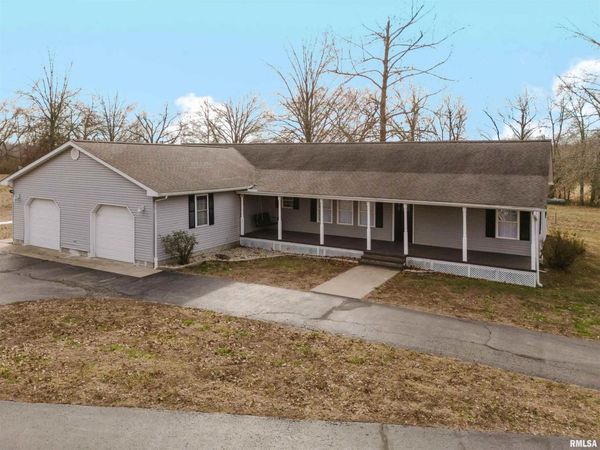 22053 Corinth Road, Thompsonville, IL 62890