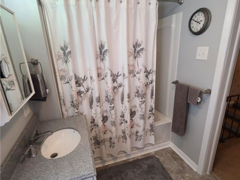 49408 State Route 250, Adena, OH 43901 Photo 15