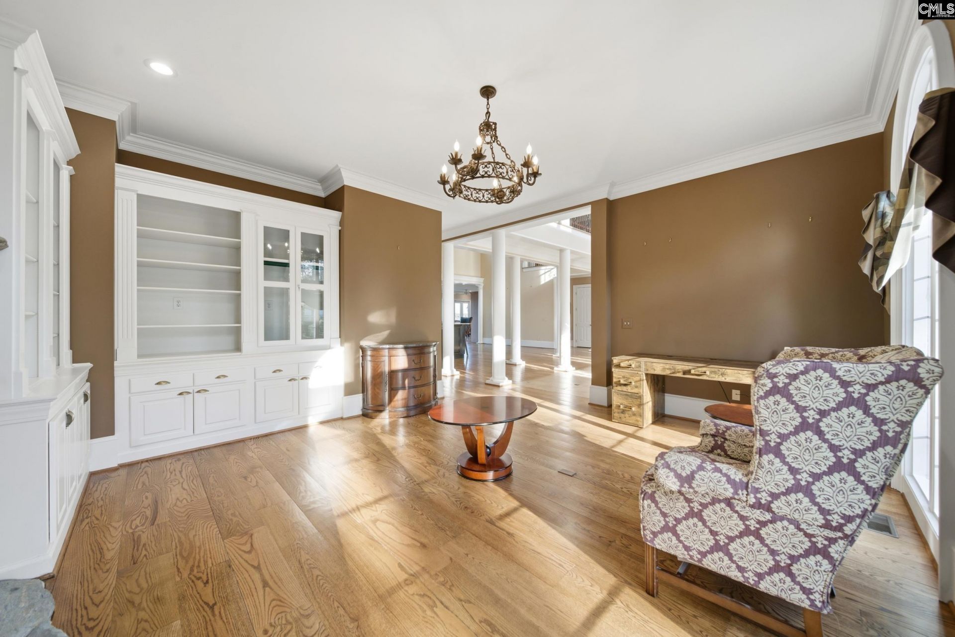 180 Lillian Street Photo 14