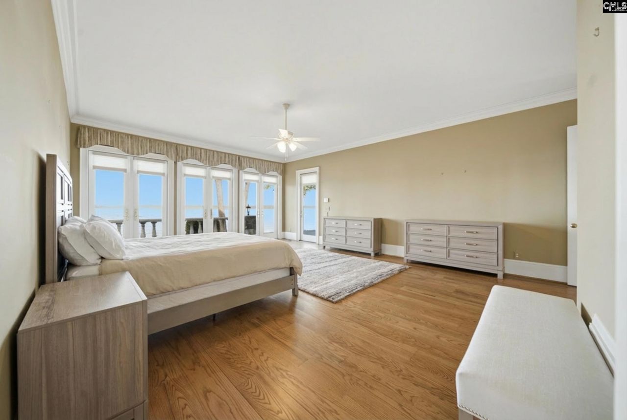 180 Lillian Street  Photo 18