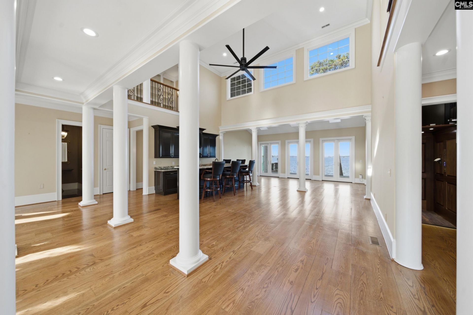 180 Lillian Street Photo 30