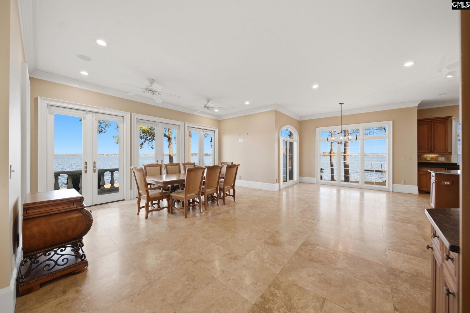 180 Lillian Street Photo 35