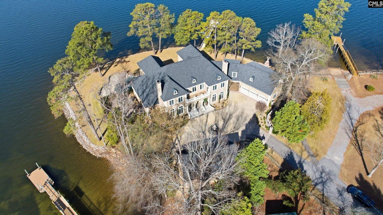 180 Lillian Street  Photo 4