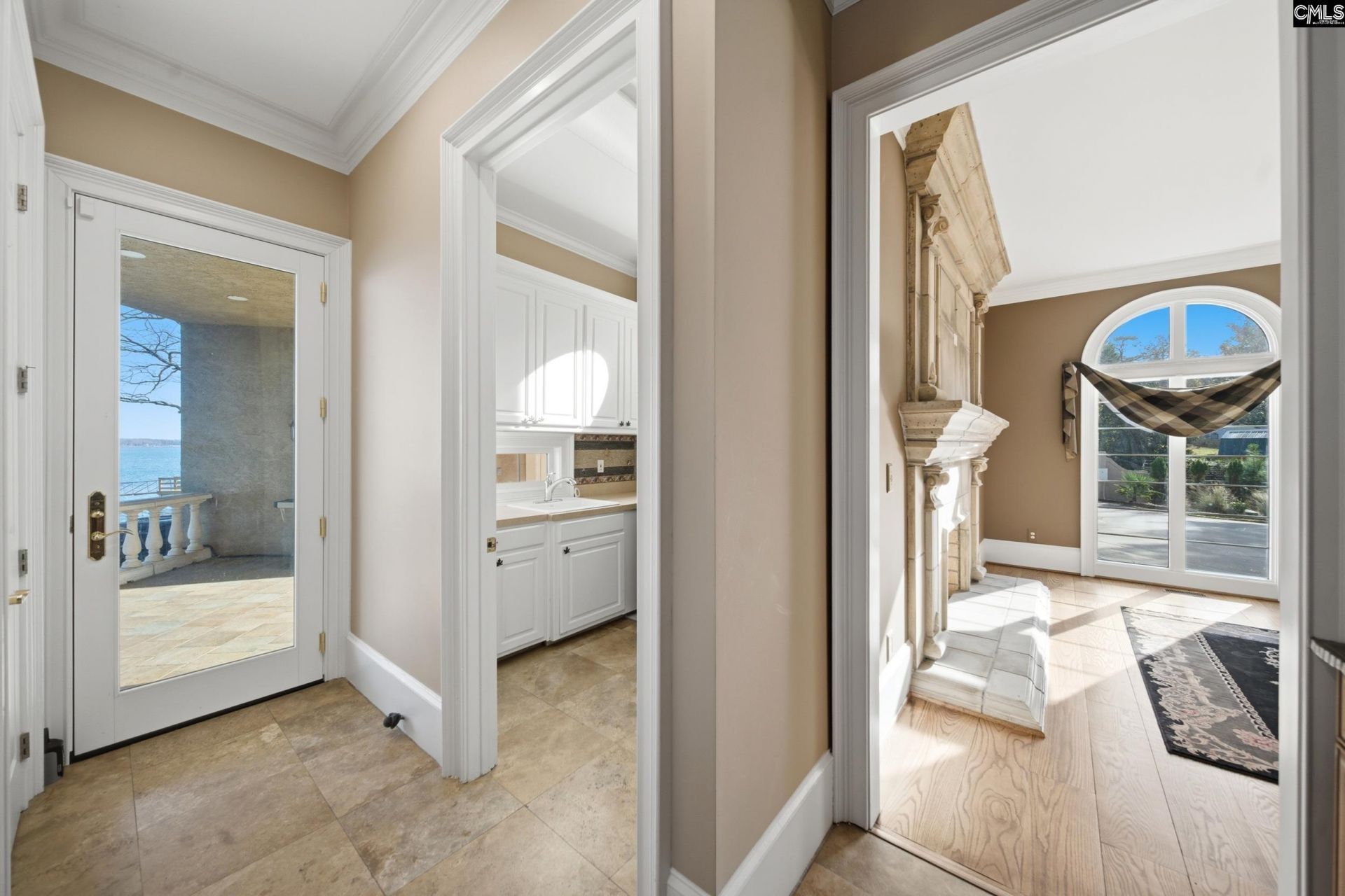 180 Lillian Street Photo 45