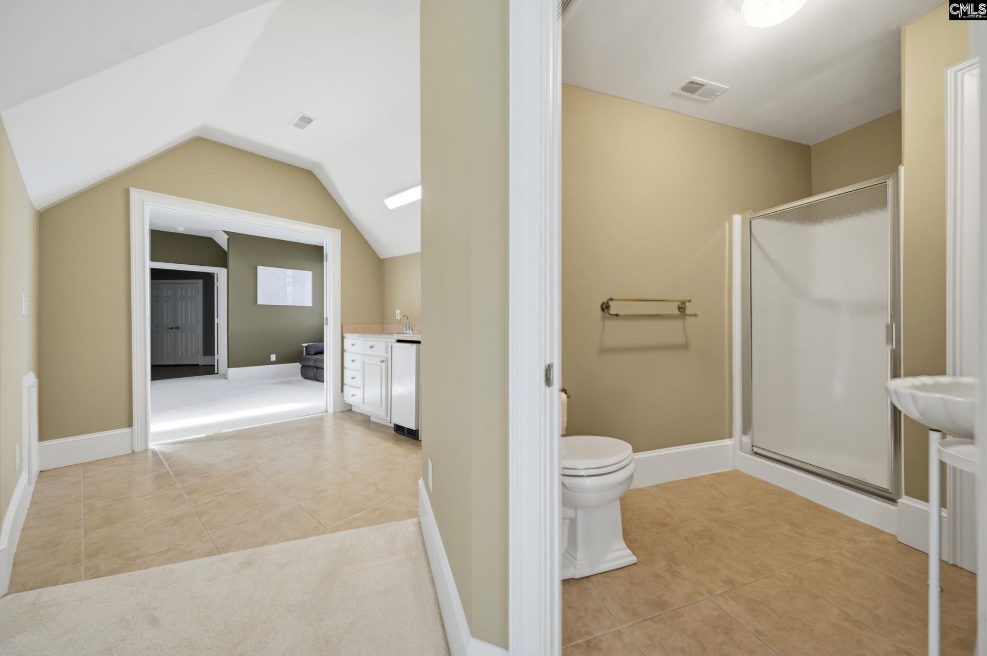 180 Lillian Street Photo 55