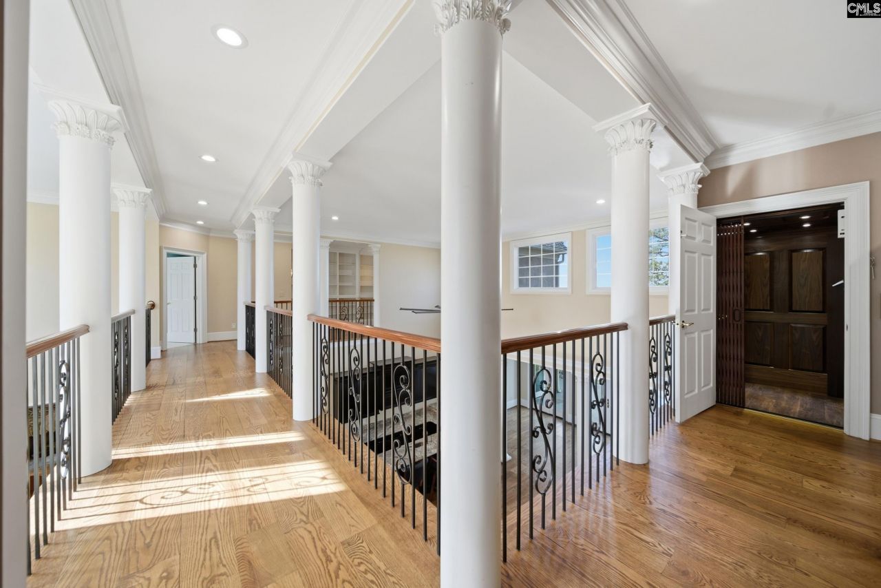 180 Lillian Street  Photo 60