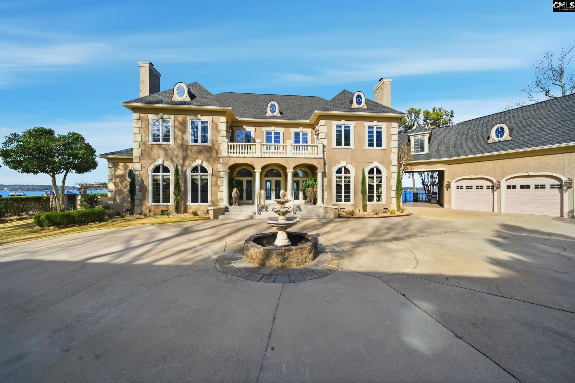 180 Lillian Street Photo 8