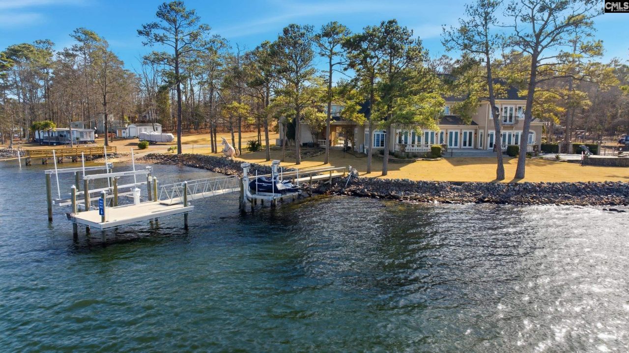 180 Lillian Street  Photo 85