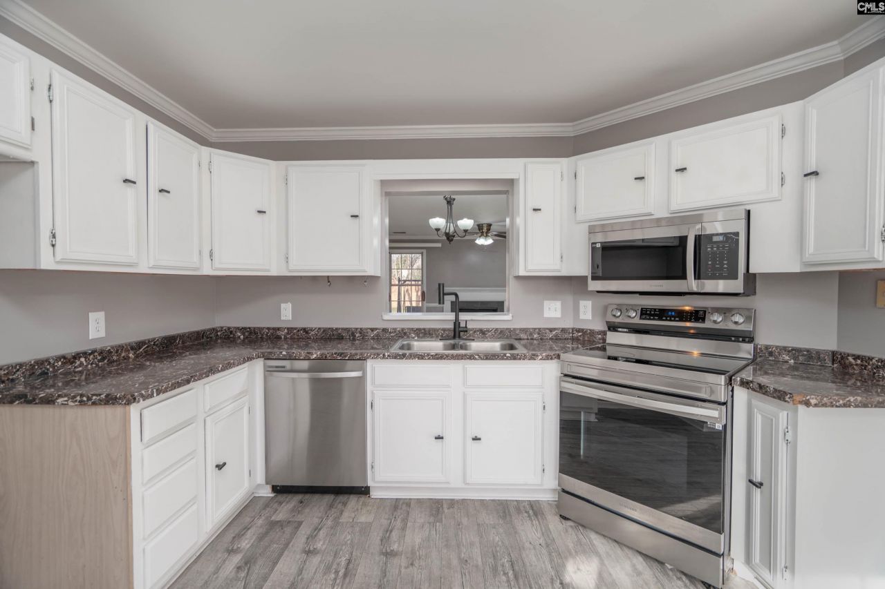 102 New Brookland Place Photo 15