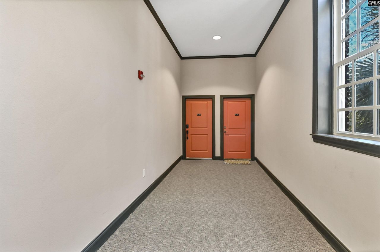 705 Maple Street Photo 30