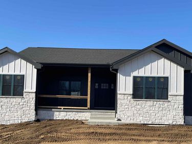 1220 Murray Road, Plattsmouth, NE 68048