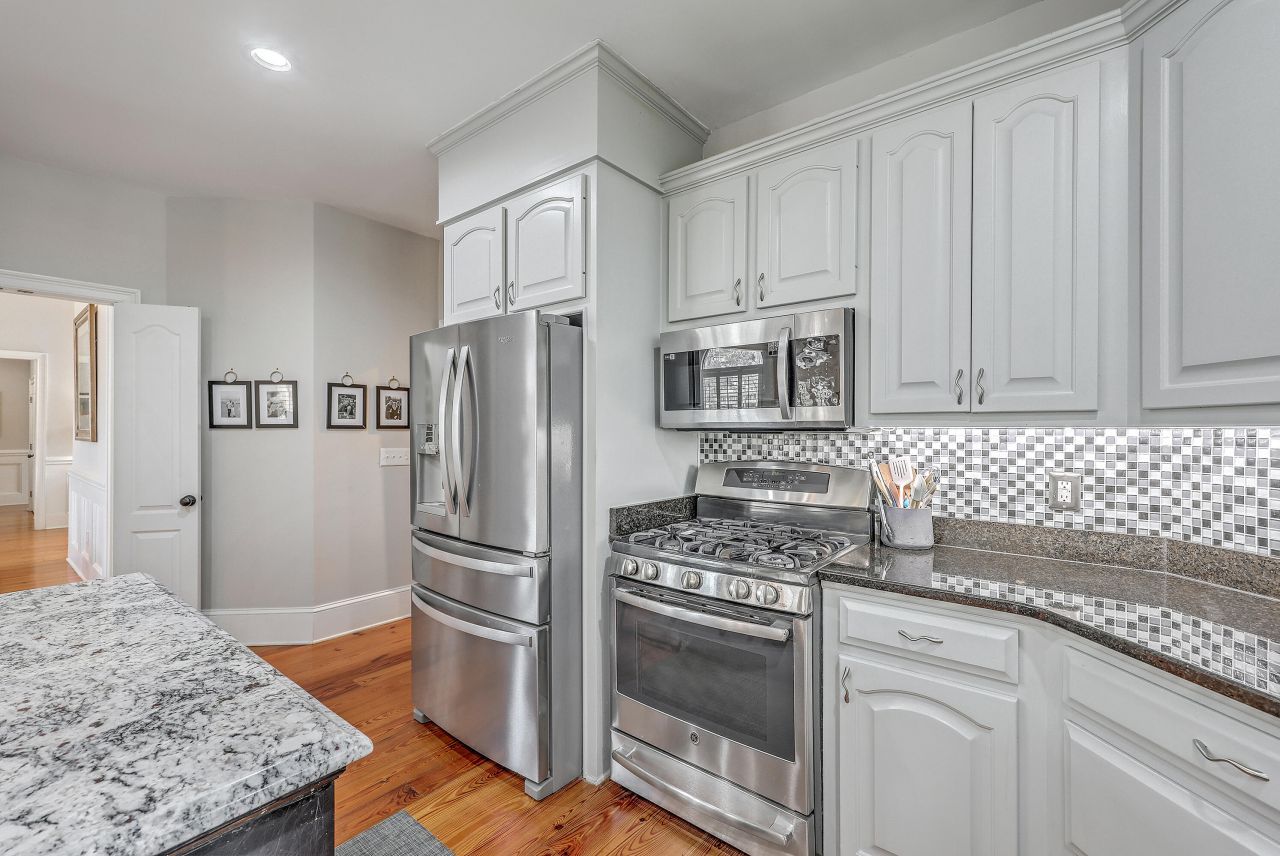 8600 Timbermarsh Lane Photo 18