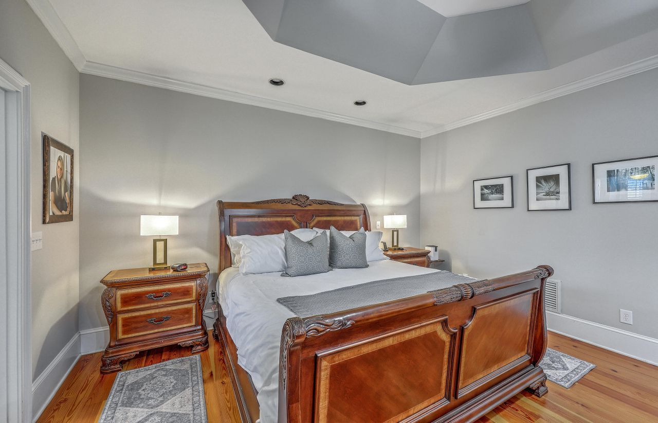 8600 Timbermarsh Lane Photo 27