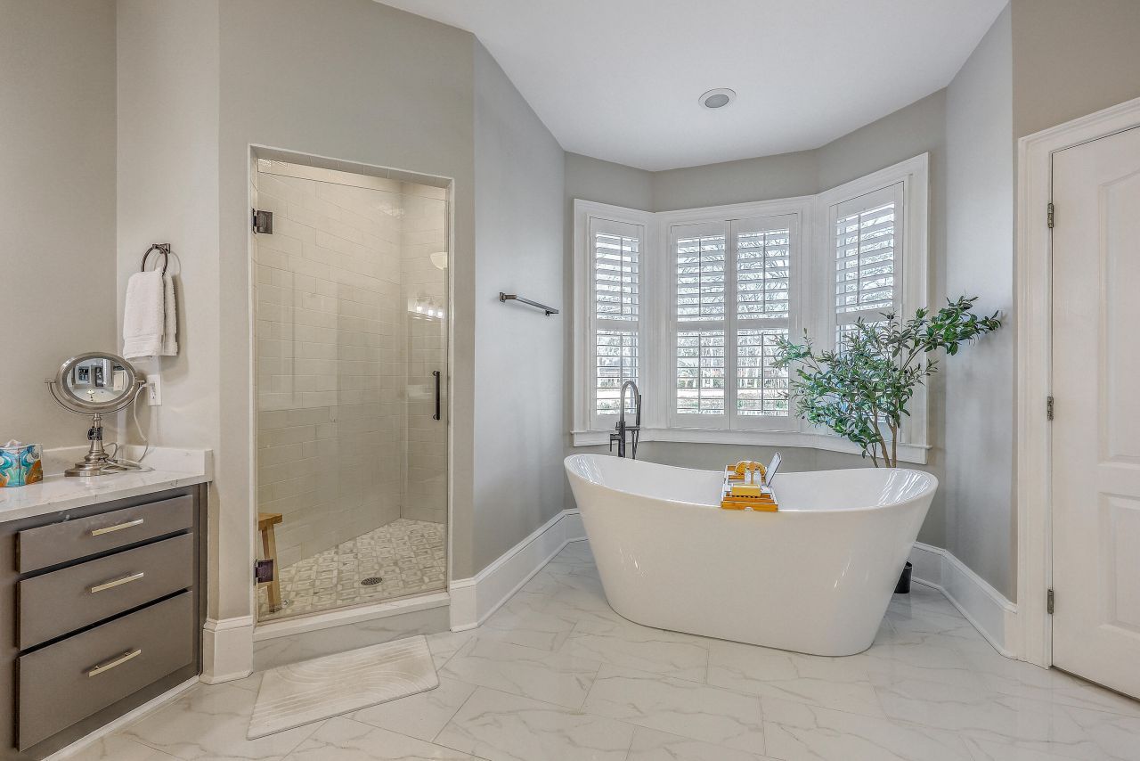 8600 Timbermarsh Lane Photo 30