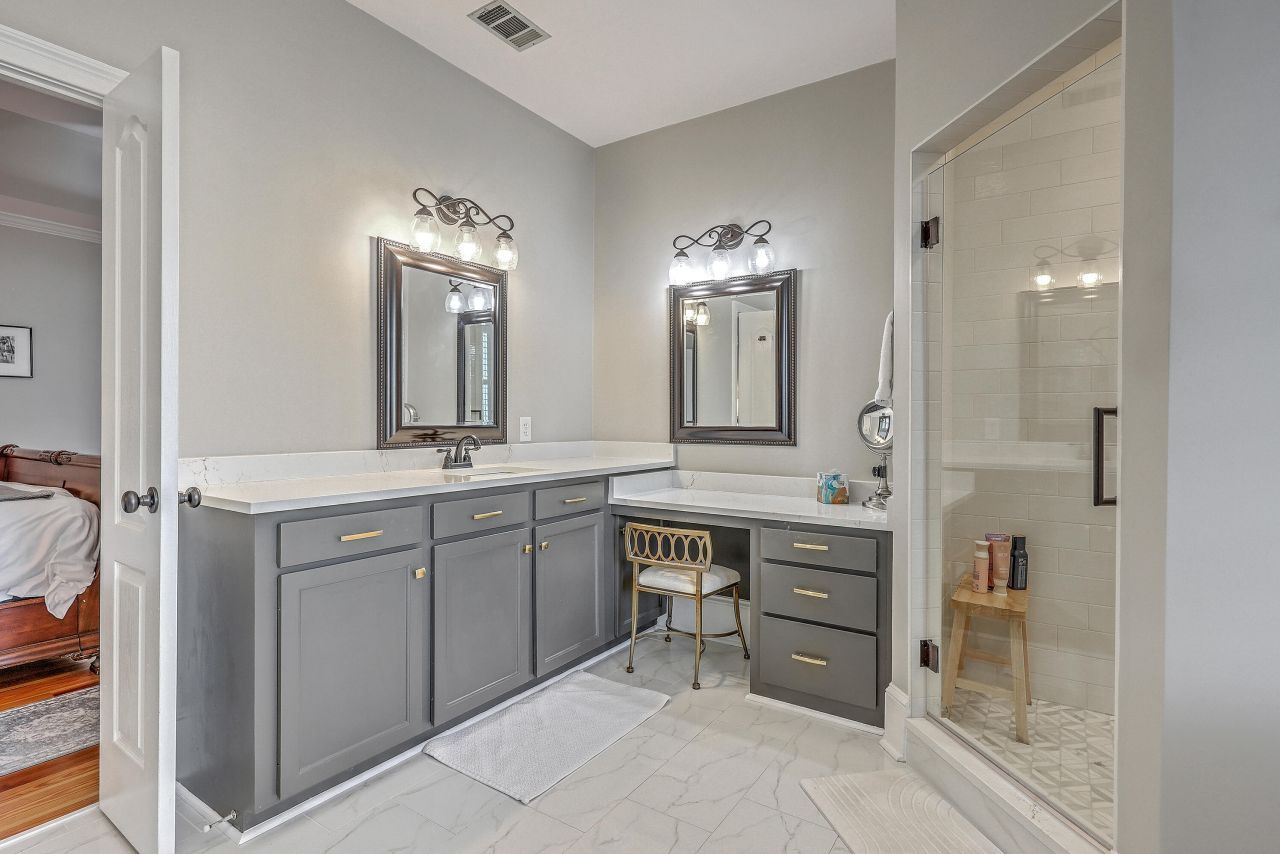 8600 Timbermarsh Lane Photo 31