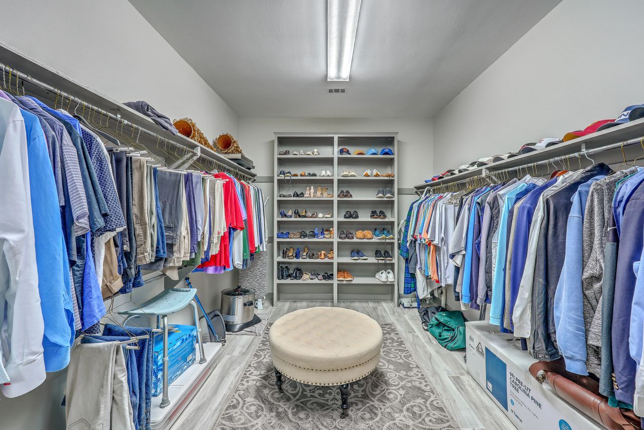 8600 Timbermarsh Lane Photo 34