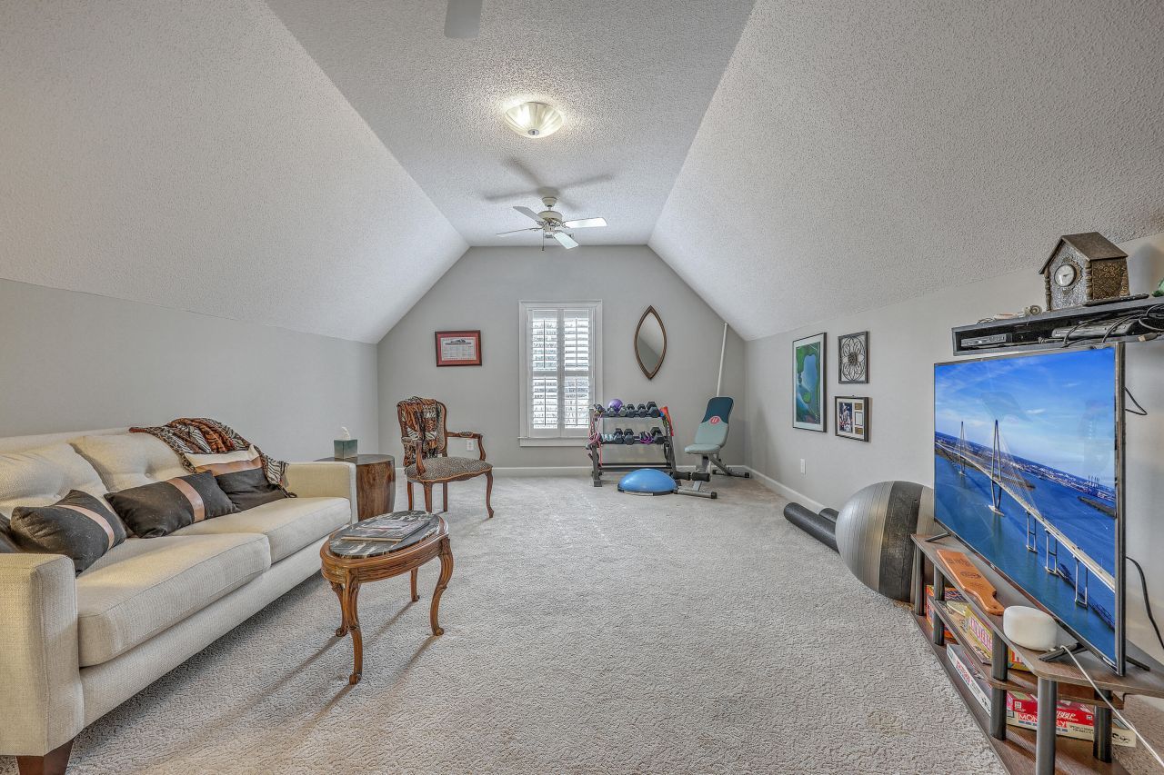 8600 Timbermarsh Lane Photo 38