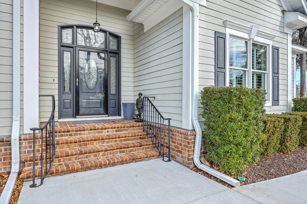 8600 Timbermarsh Lane Photo 7