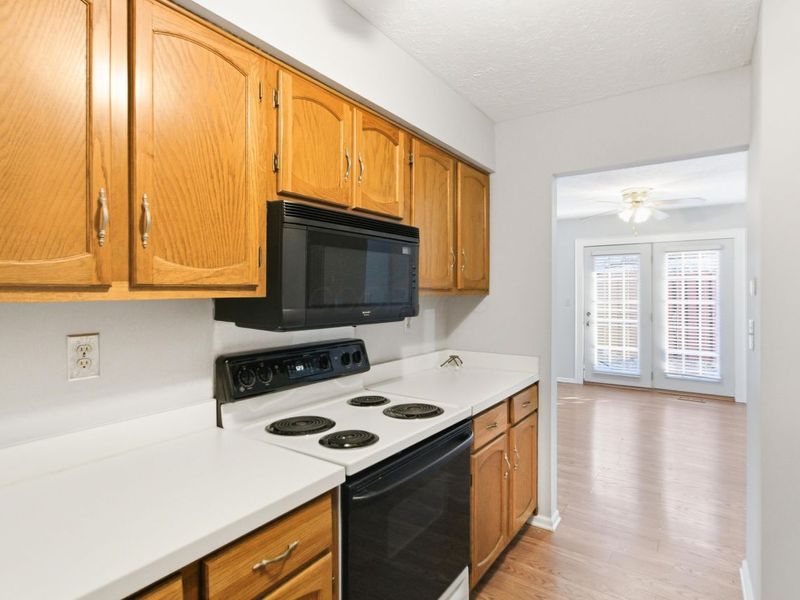 1797 Quarry Ridge Drive, Columbus, OH 43232 Photo 12