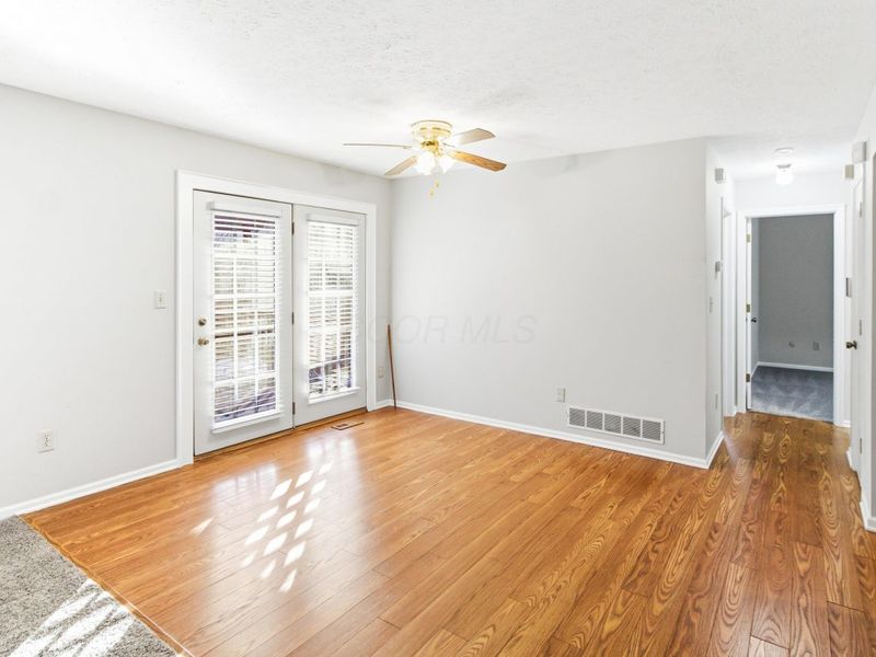 1797 Quarry Ridge Drive, Columbus, OH 43232 Photo 8