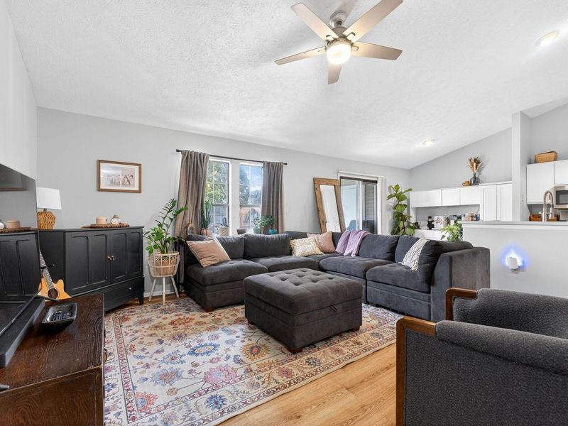 1135 Coventry Way , Unit B, Marysville, OH 43040 Photo 5