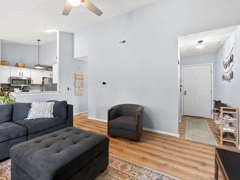 1135 Coventry Way , Unit B, Marysville, OH 43040 Photo 7