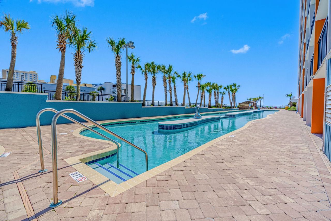 1501 S Ocean Blvd. Photo 23