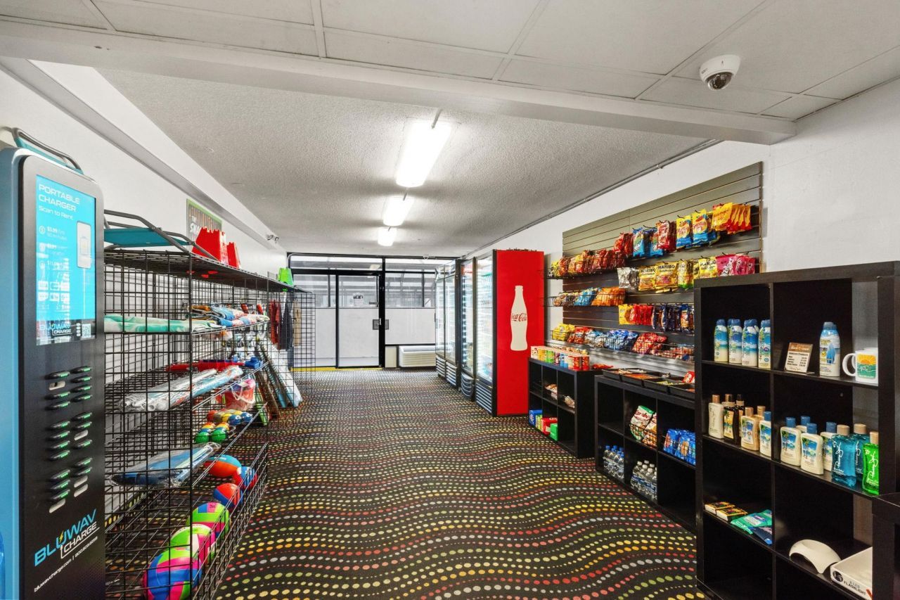 1501 S Ocean Blvd. Photo 36