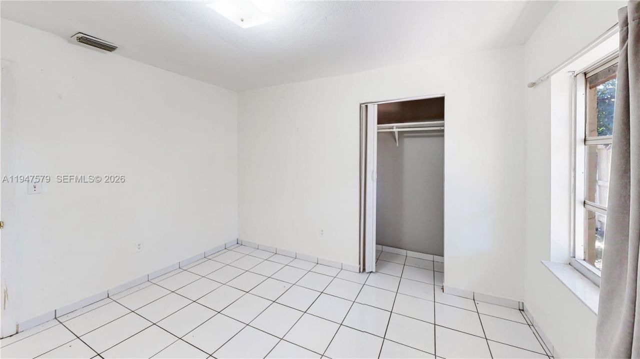 151 W 44th St, Hialeah, FL 33012 Photo