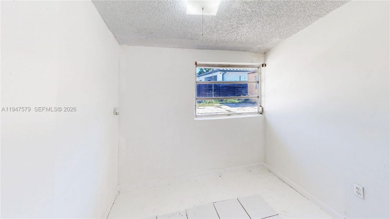 151 W 44th St, Hialeah, FL 33012 Photo