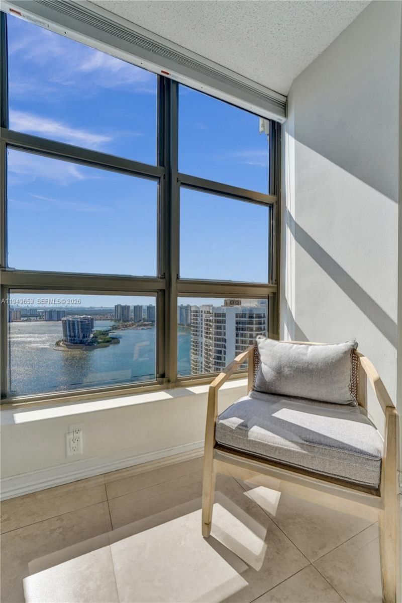 3500 Mystic Pointe Dr , Unit 3601, Aventura, FL 33180 Photo