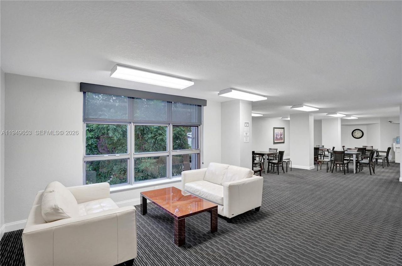 3500 Mystic Pointe Dr , Unit 3601, Aventura, FL 33180 Photo