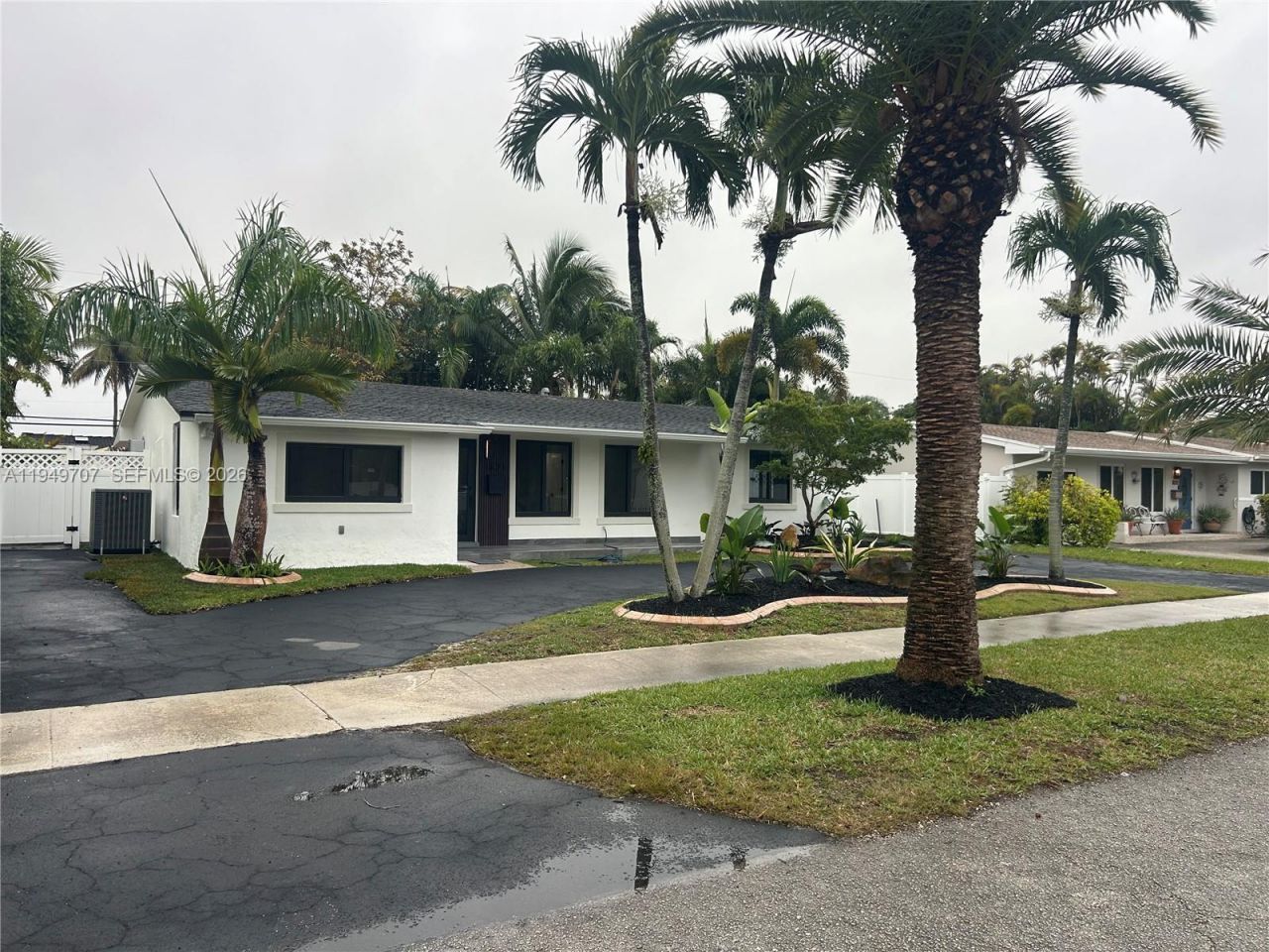 Please Call For Address, Miami, FL 33165 Photo