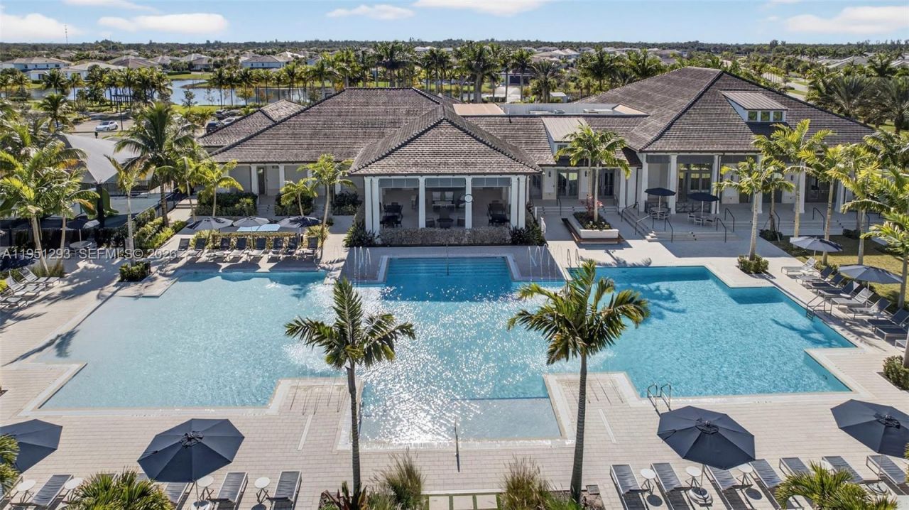 10752 Northbrook Cir, Palm Beach Gardens, FL 33412 Photo