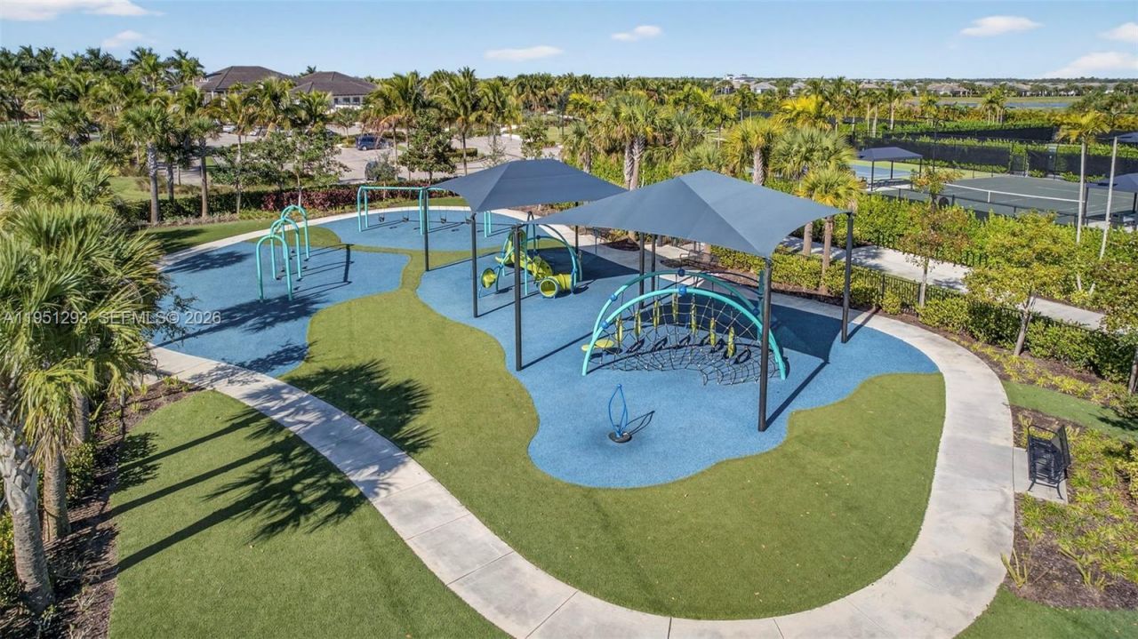 10752 Northbrook Cir, Palm Beach Gardens, FL 33412 Photo