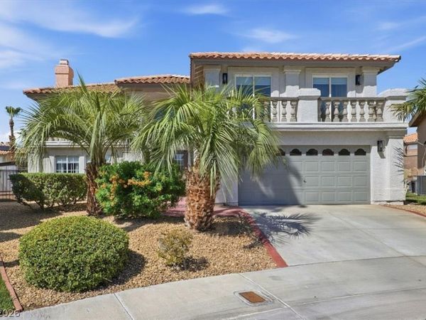 9433 Salt Water Court, Las Vegas, NV 89117