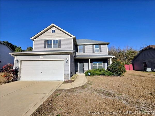 389 Roanoke Drive , Raeford, NC 28376