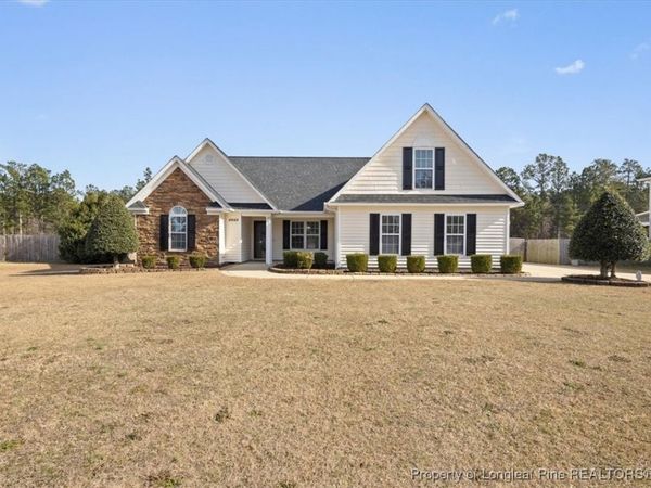 6649 Hillbrook Road, Hope Mills, NC 28348