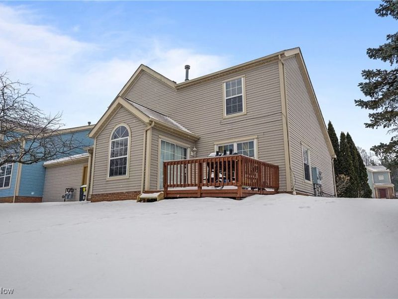 8690 Foxwood Circle, Macedonia, OH 44056 Photo 24