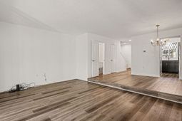 946 Villa Dr. photo 4