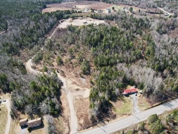 1014 US Route 1, Jonesboro, ME 04648