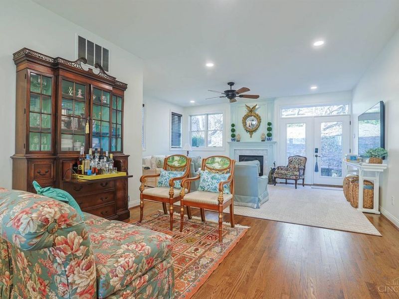 330 Boal Street, Cincinnati, OH 45202 Photo 17