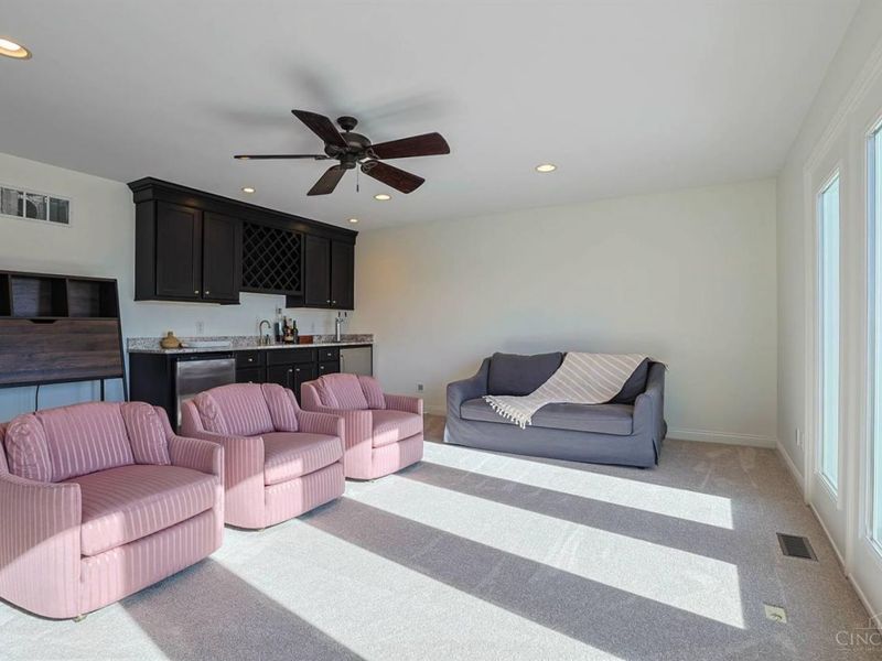 330 Boal Street, Cincinnati, OH 45202 Photo 23