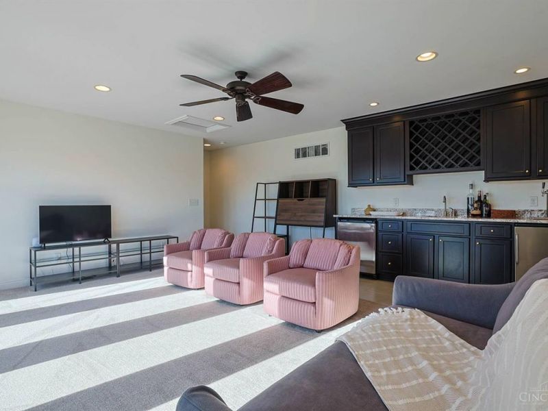 330 Boal Street, Cincinnati, OH 45202 Photo 25