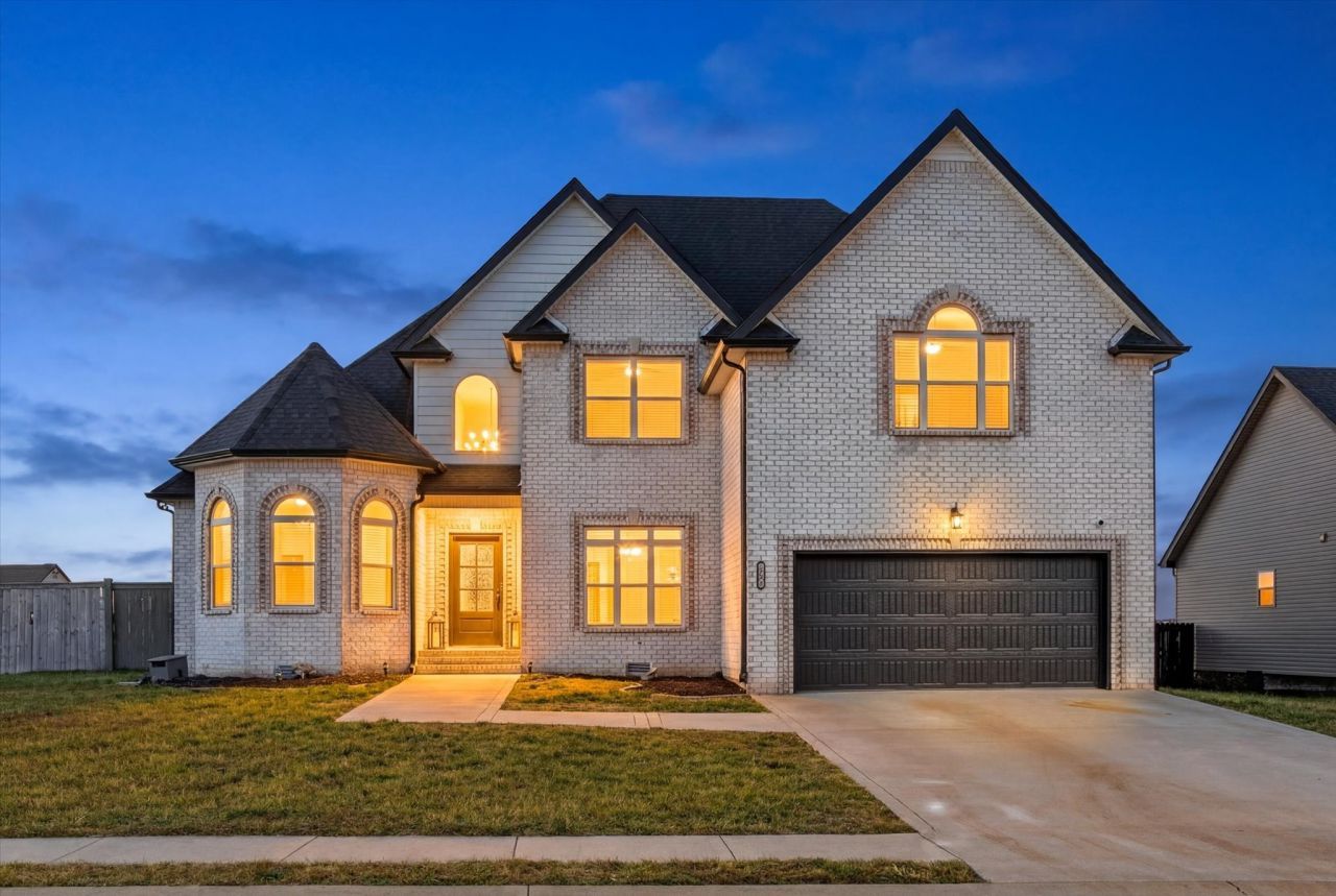 3849 Maliki Dr, Clarksville, TN 37042 Main Photo