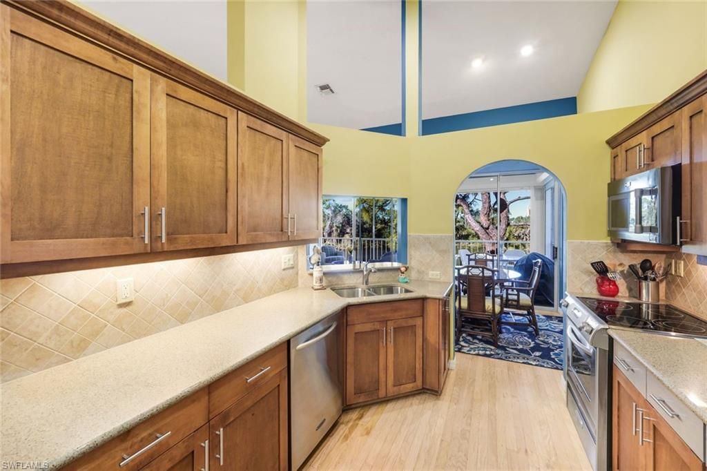 27030 Lake Harbor Ct, Unit 202, Bonita Springs, FL 34134 Photo