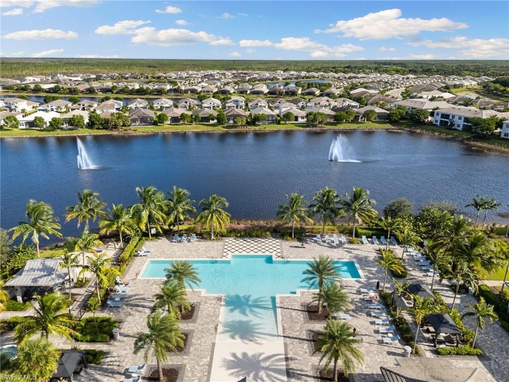 9098 Montserrat Dr, Naples, FL 34114 Photo