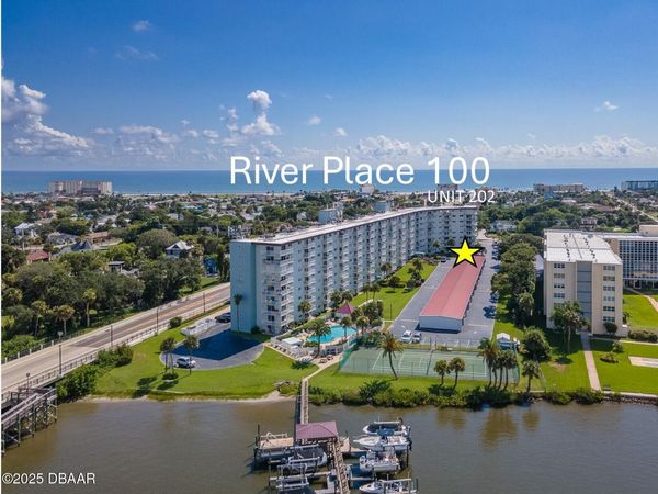 100 Silver Beach Avenue, Unit 202, Daytona Beach, FL 32118