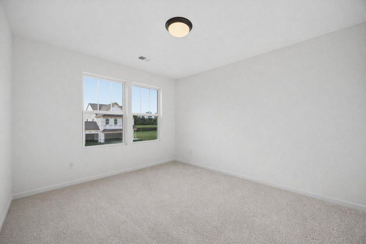 1012 Toland Drive Photo 10