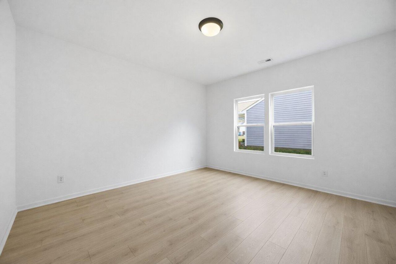 1012 Toland Drive Photo 7